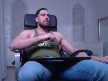 str8hotguyforany – webcam model profile photo Image 19