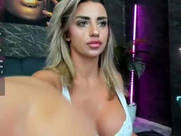 samirose_ chat room preview Image 8