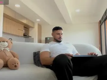 merrilyn – webcam model profile photo Image 13