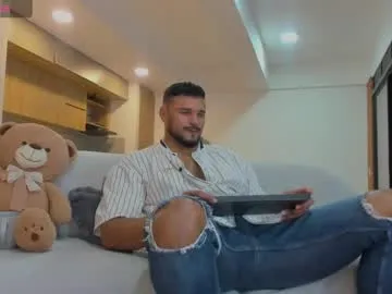 merrilyn – webcam model profile photo Image 16