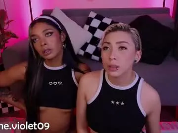 oofbabe__ chat room preview Image 5