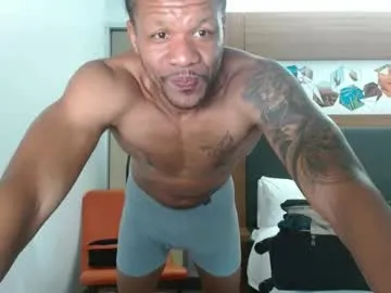 little_effy18_ chat room preview Image 6