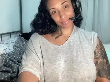 kelley_n_danny – webcam model profile photo Image 2