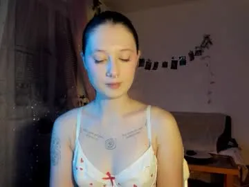 angellspartner – webcam model profile photo Image 11