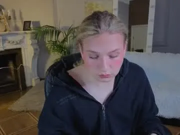 alina_grosu – webcam model profile photo Image 15