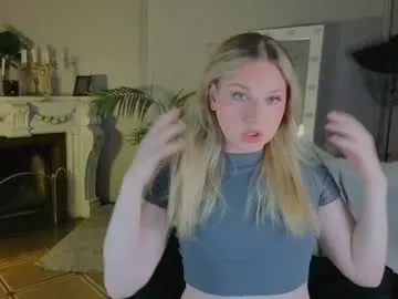 alina_grosu – webcam model profile photo Image 18