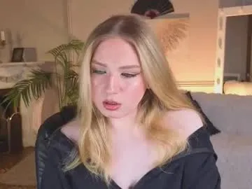 alina_grosu – webcam model profile photo Image 5