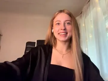 Blonde_sexy21 – webcam model profile photo Image 2