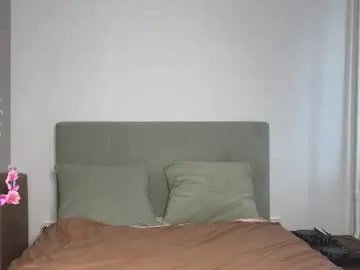 sareandrob – webcam model profile photo Image 13