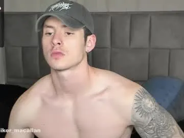 arinarhodes – webcam model profile photo Image 3