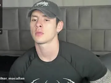 arinarhodes – webcam model profile photo Image 5