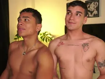 red_n_gray chat room preview Image 2