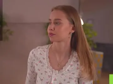 fixielu – webcam model profile photo Image 13