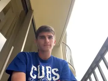 sareandrob – webcam model profile photo Image 6