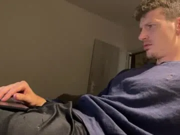 t_tragedienne chat room preview Image 11