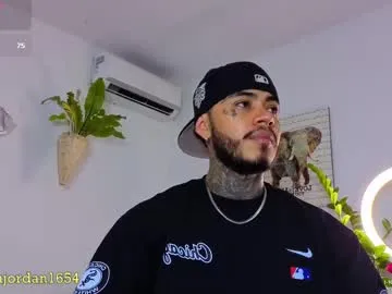 vivy_ chat room preview Image 11