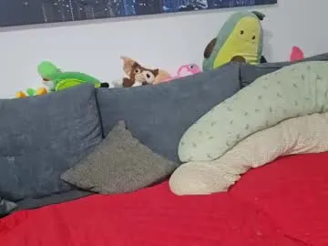 didiane_ chat room preview Image 5