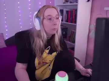 cassiemiles chat room preview Image 10