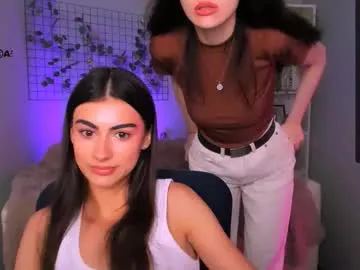 blush_mikki – webcam model profile photo Image 12