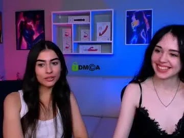 blush_mikki – webcam model profile photo Image 17