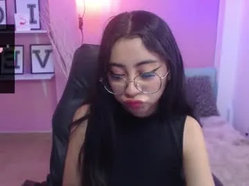 arianakuiper – webcam model profile photo Image 15