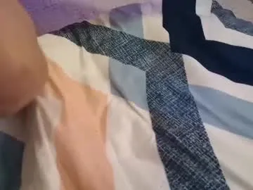 little_effy18_ chat room preview Image 2