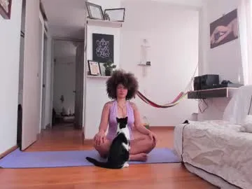 missicute18 chat room preview Image 6