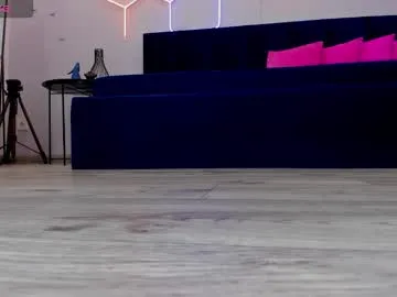 LedaBun – webcam model profile photo Image 14