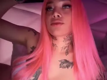 cold_waterfall – webcam model profile photo Image 5