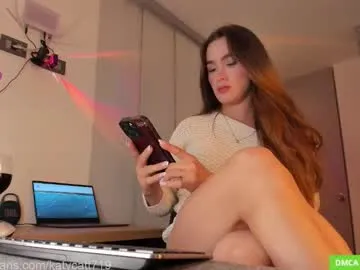 sareandrob – webcam model profile photo Image 19