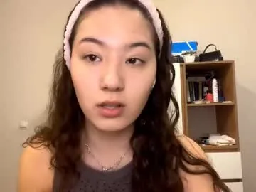 syndicete – webcam model profile photo Image 11