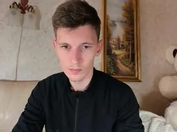 amazing_bitch chat room preview Image 11