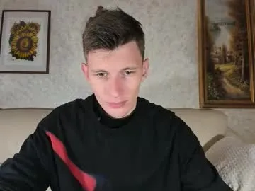 amazing_bitch chat room preview Image 8