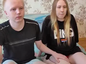 sweett_petite – webcam model profile photo Image 3