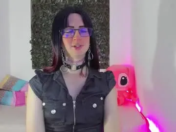 saelivrae – webcam model profile photo Image 3