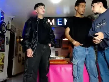 sladkoezka – webcam model profile photo Image 2