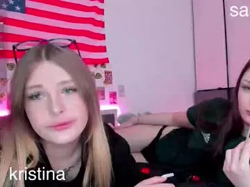 little_effy18_ chat room preview Image 17