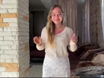 isoull – webcam model profile photo Image 10