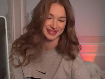 emyii chat room preview Image 3