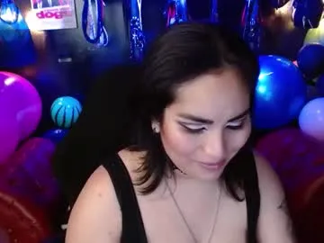 sareandrob – webcam model profile photo Image 9