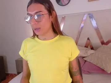 lauraagomezz__ Image 6