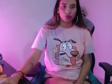 scarlettt_moon chat room preview Image 9