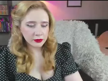 pixie_pie – webcam model profile photo Image 12