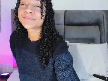 layla_clarke Image 2