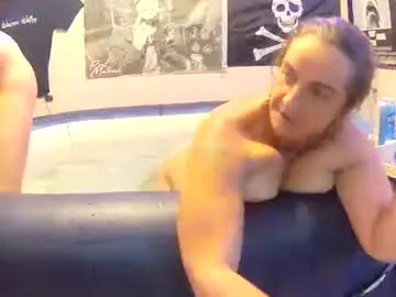 sareandrob – webcam model profile photo Image 5