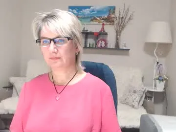 EmmaLush – webcam model profile photo Image 19