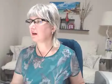 EmmaLush – webcam model profile photo Image 7