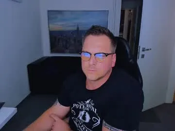 leoboyf4f chat room preview