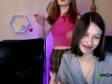 liana_kisses Image 16