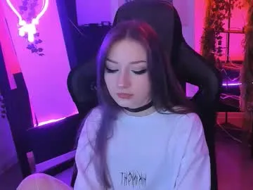 Selenewinche – webcam model profile photo Image 17